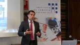 La Administración electrónica y el acceso a los servicios públicos